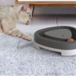 Pet Cat Self-hey Toy Smart Funny Cat Triangle Turntable Electric Toy Cat Scratcher