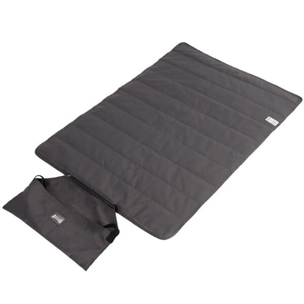 Outdoor Pet Blanket Folding Storage Portable Waterproof Warmth Dog Cat Products - Image 6