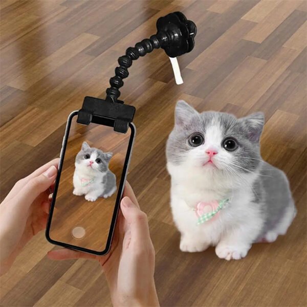 Pet Photography Tool – Cat & Dog Selfie Clip Camera Holder - Image 4
