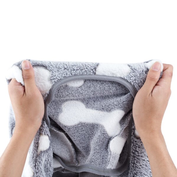 New Winter Dog Pajamas And Pet Products - Image 5