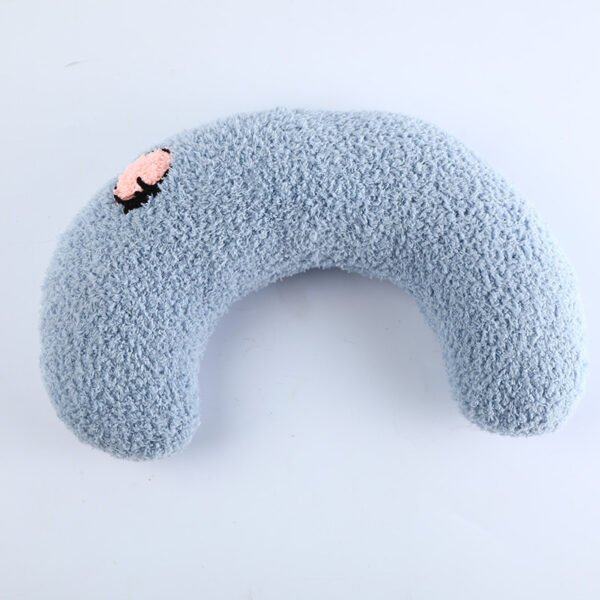 Adorable U-Shaped Pet Neck And Sleep Pillow – Cozy Little Pillow for Cats & Dogs - Image 5