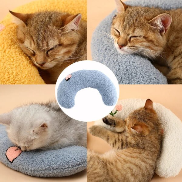 Adorable U-Shaped Pet Neck And Sleep Pillow – Cozy Little Pillow for Cats & Dogs - Image 8