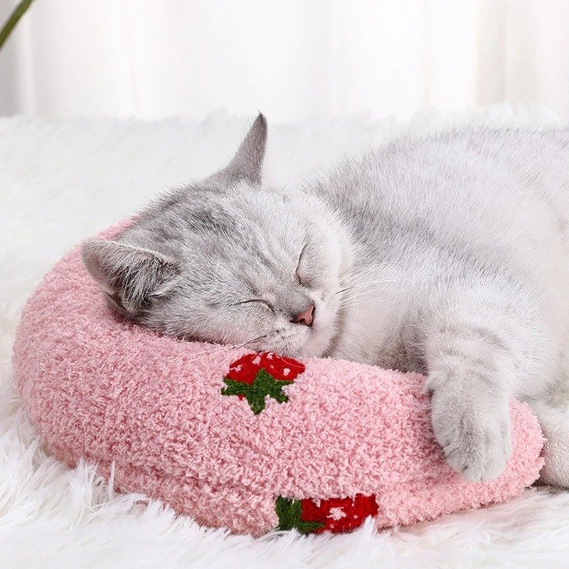 Adorable U-Shaped Pet Neck And Sleep Pillow – Cozy Little Pillow for Cats & Dogs - Image 10